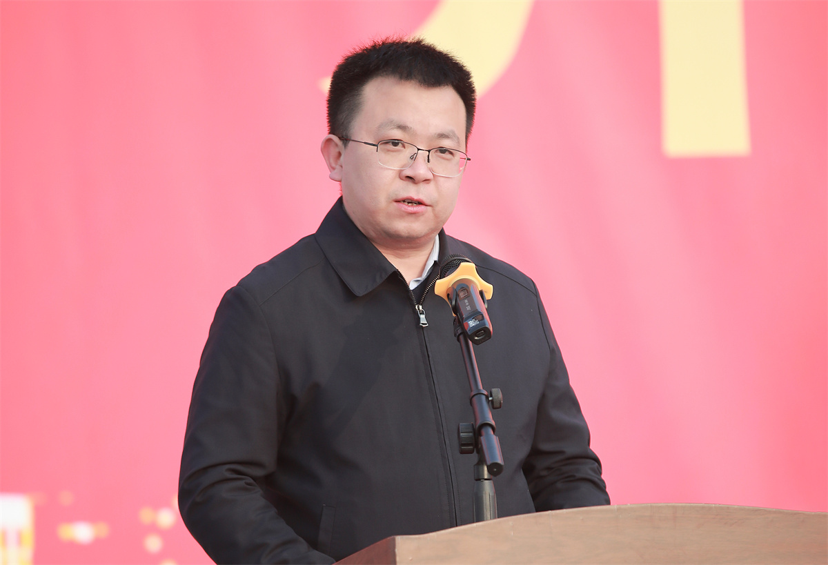 開(kāi)工大吉丨四川振通“智慧交通產(chǎn)業(yè)園”項目開(kāi)工奠基儀式圓滿(mǎn)成功！